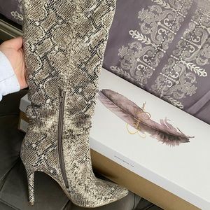 Jessica simpsons boots